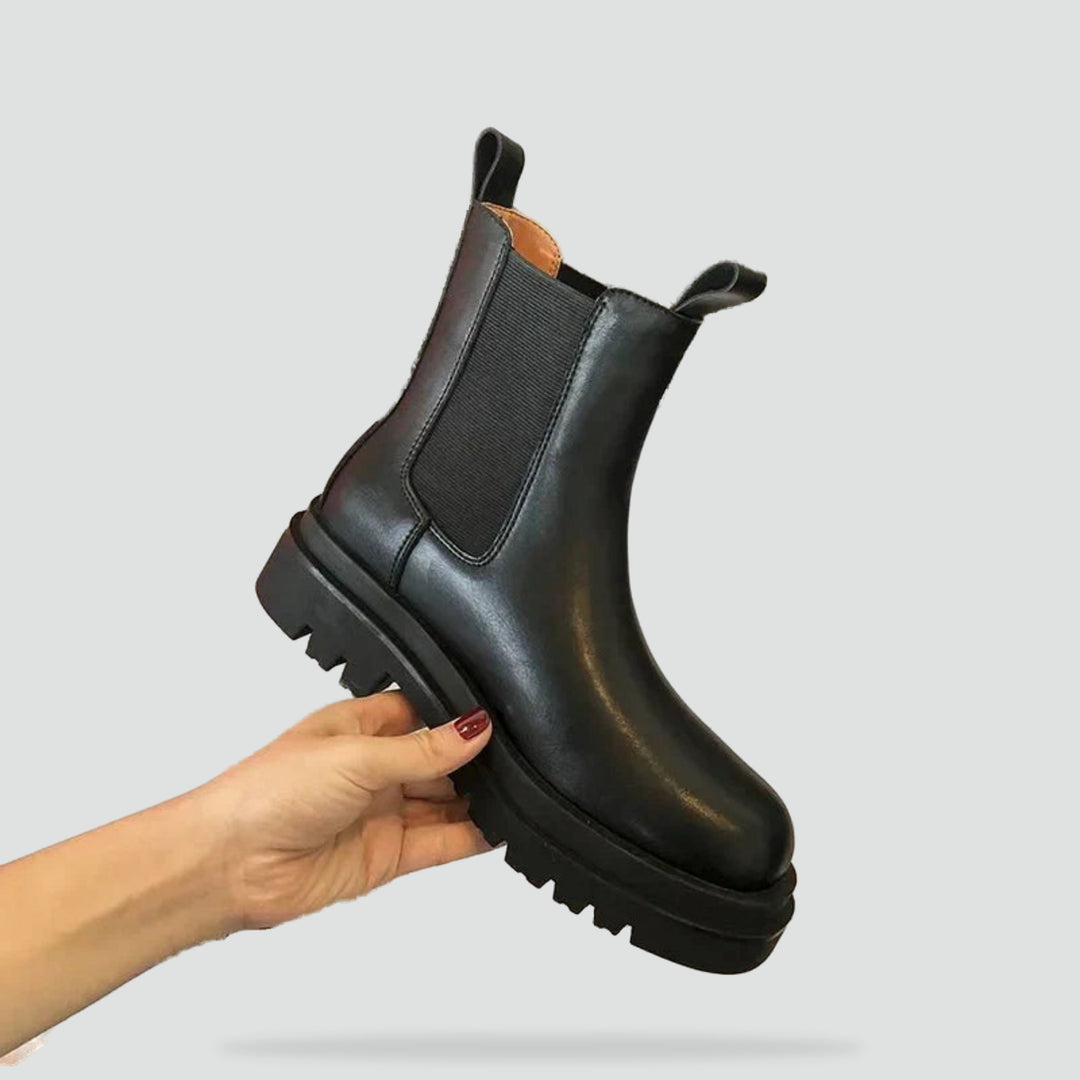 Colveth | Women's Chelsea Ankle Boot - Black - Image 1