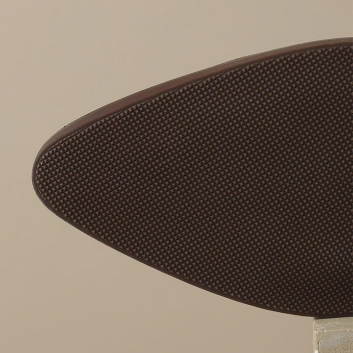 Corvinia | Women&
