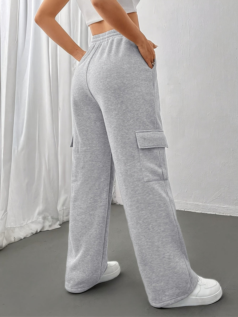 Corvyn | Women's Relaxed Fit Cargo Sweatpants - Light Grey - Image 2