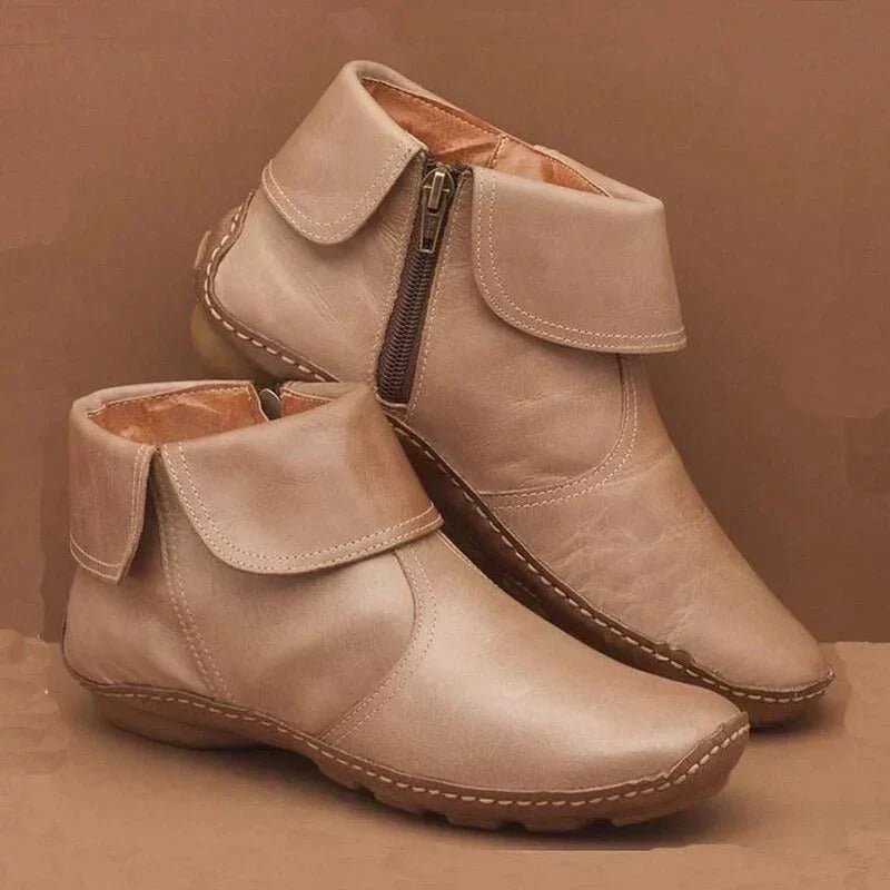 Darvelle | Women's Retro Leather Ankle Boots - Burgundy - Image 2
