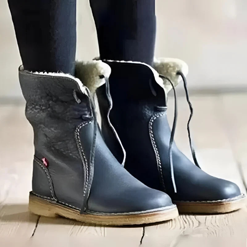 Golvaine | Women's Shearling Lined Winter Boots - Navy - Image 2