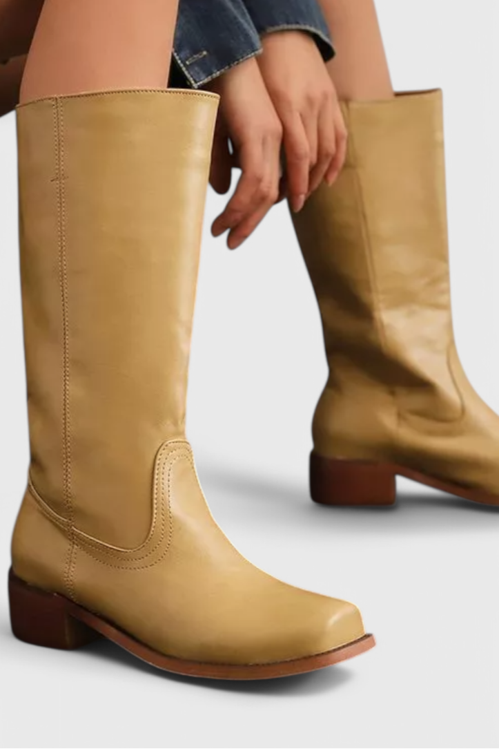 Sarelin | Women's Knee-High Boots Low Block Heel - Image 1